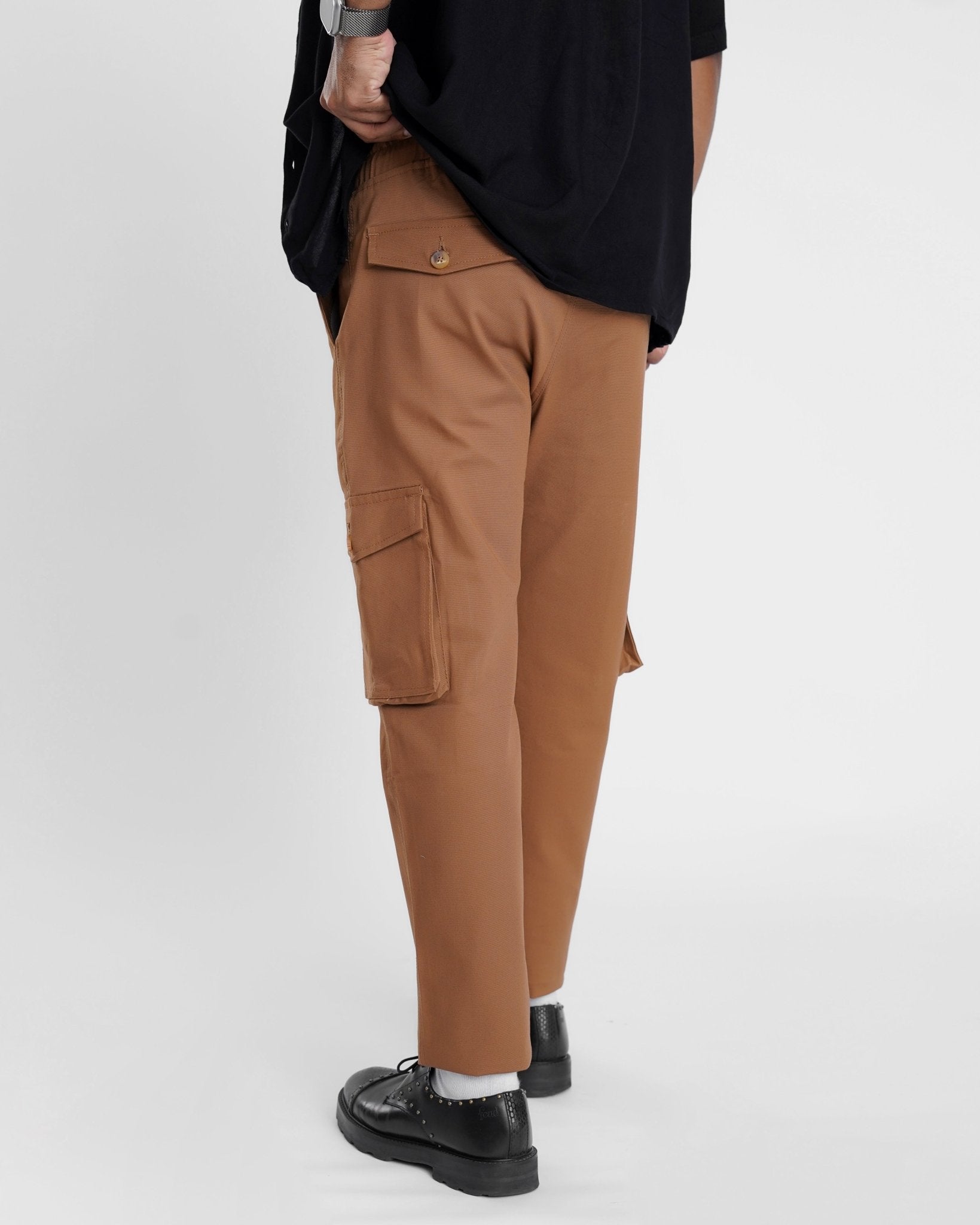 Brown Cargo Trouser - Relaxed Fitcargo pantsGarderobe Clothing