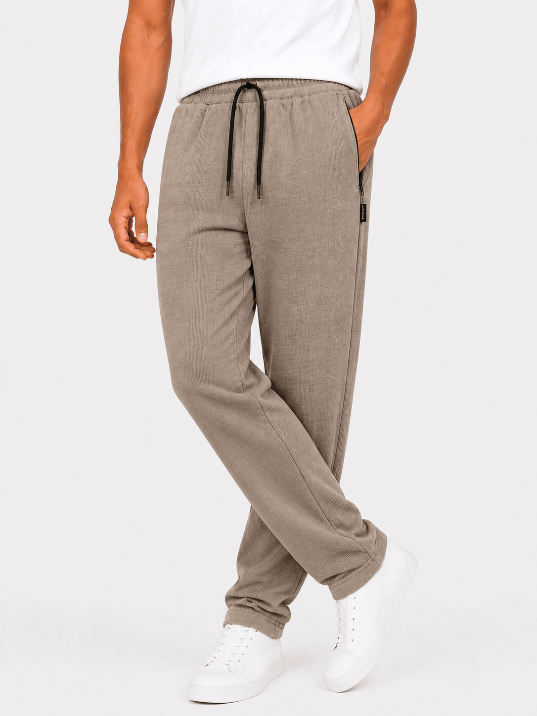 Brown Knitted Trouser - Regular - fitPleated TrousersGarderobe Clothing