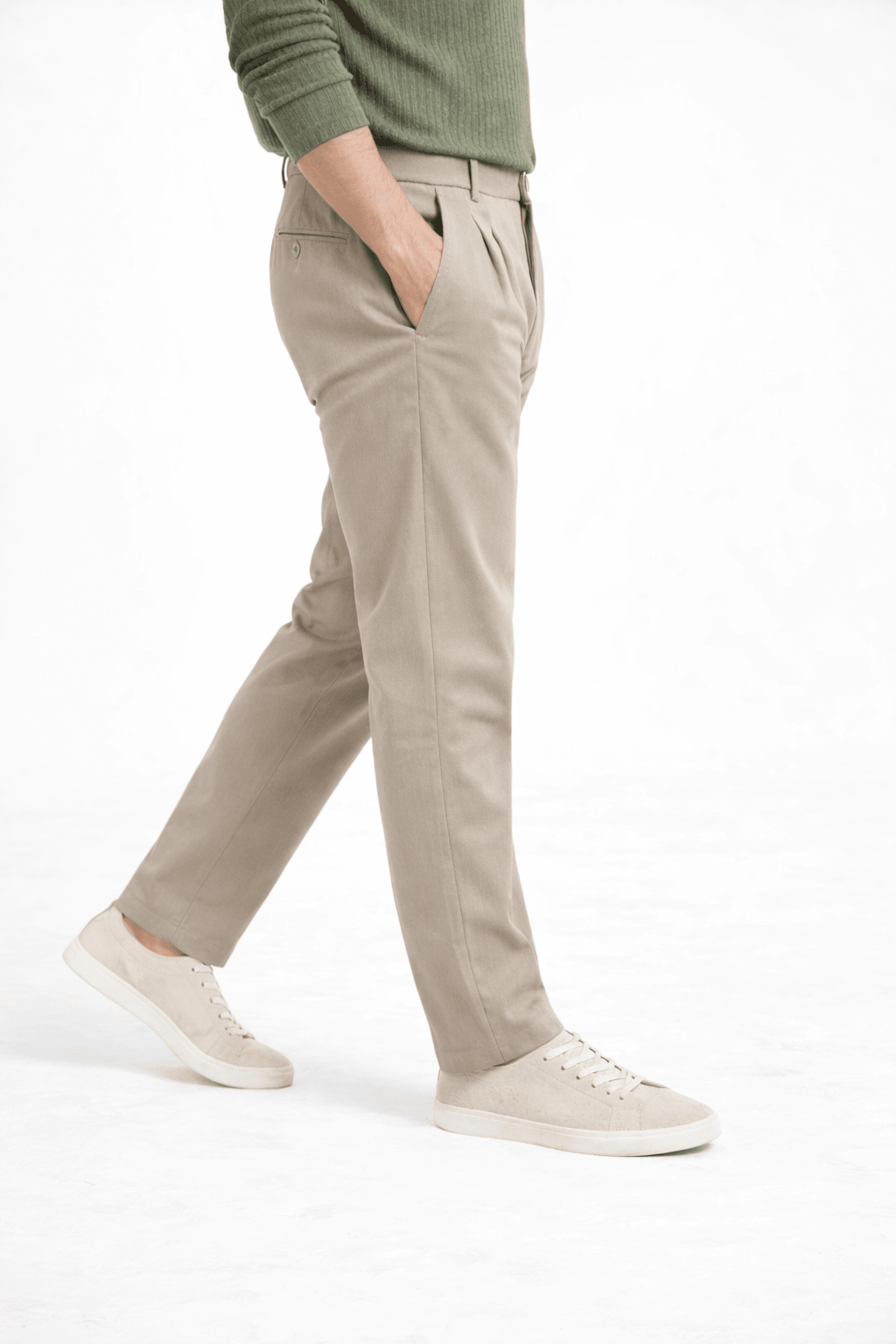 Clay Light Pleated Pant - Regular FitPantGarderobe Clothing