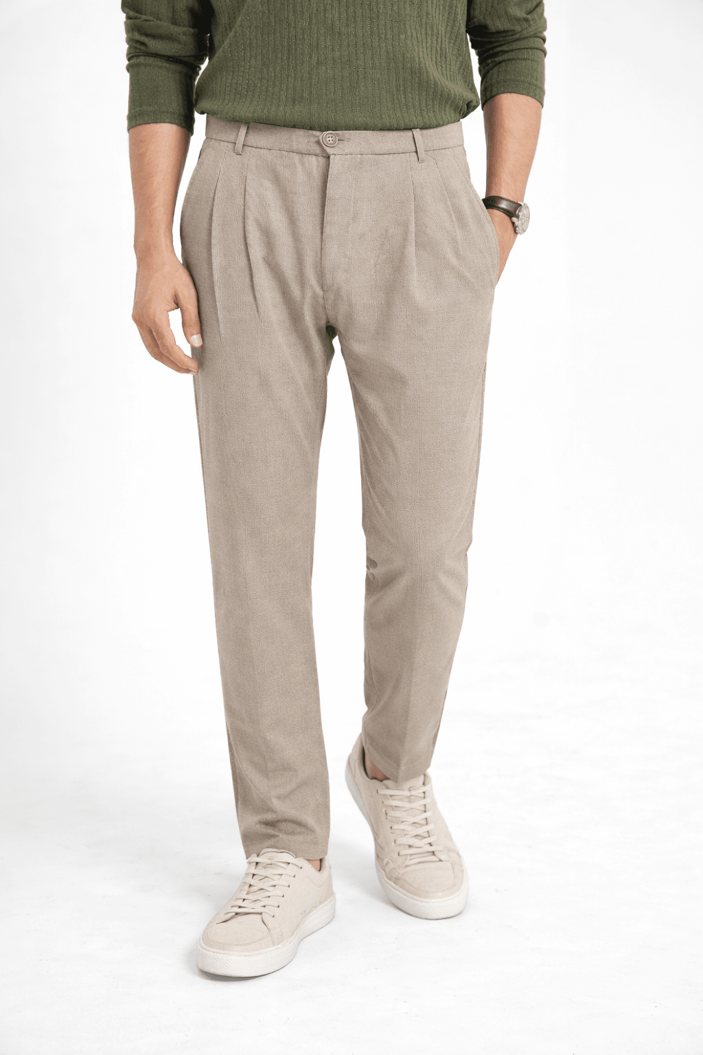 Clay Light Pleated Pant - Regular FitPantGarderobe Clothing