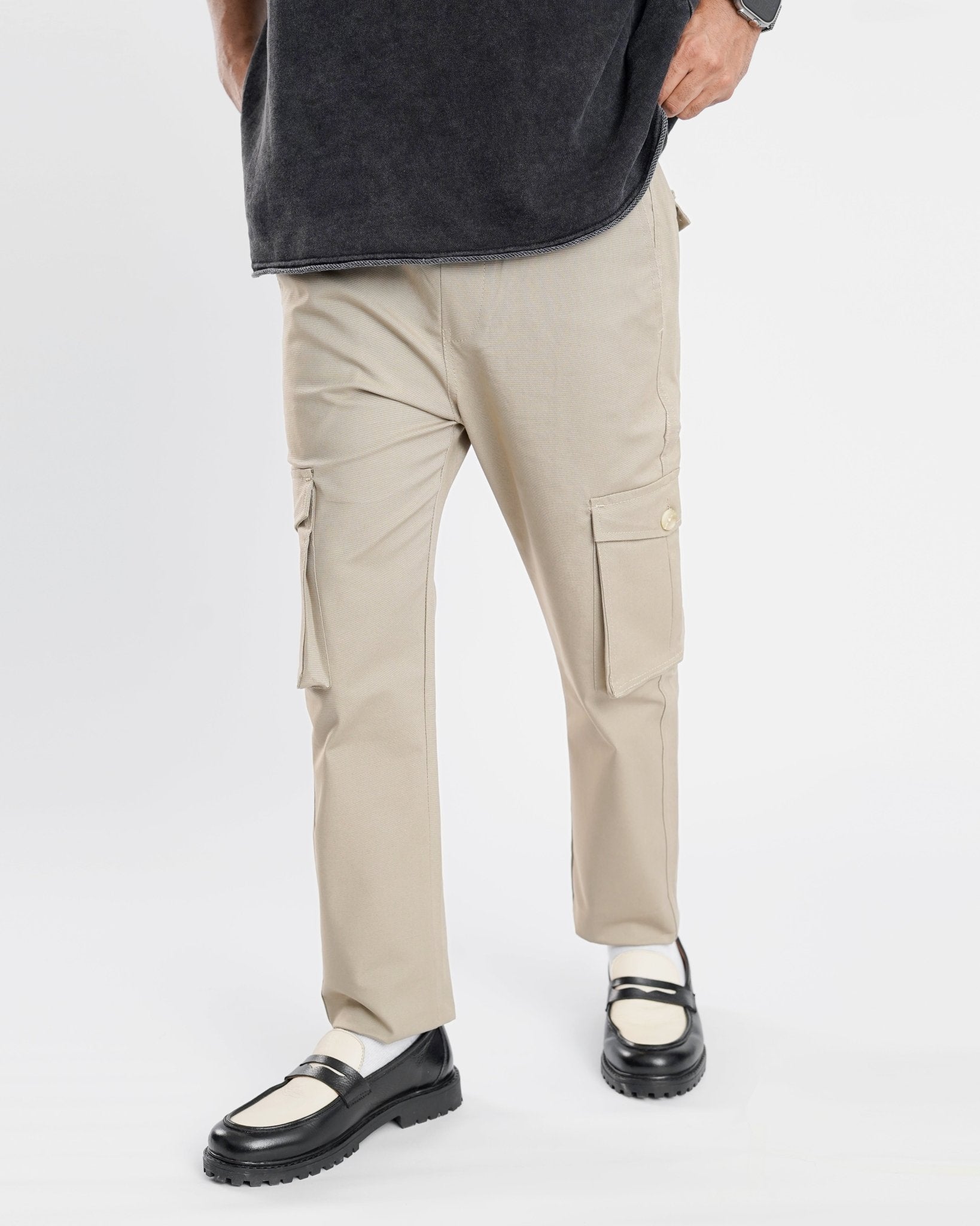 Creamy Cargo Trouser - Relaxed Fitcargo pantsGarderobe Clothing