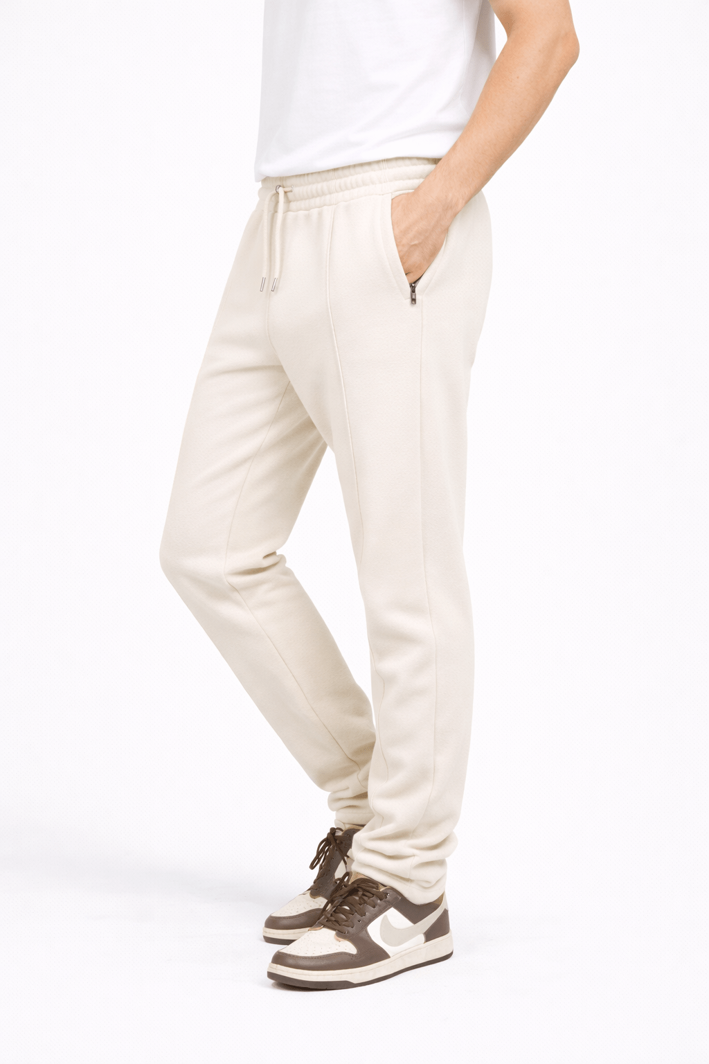 Creamy Pleated Trouser - Regular - fitGarderobe Clothing